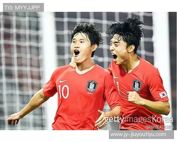 2025赛季K1联赛颁奖盛典李东炅荣获最佳球员波耶特获最佳教练殊荣