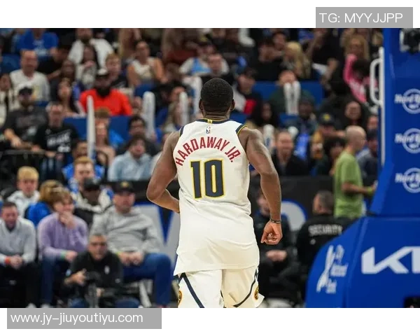 小哈达威今日投进5记三分生涯三分命中数超欧文升至历史第25位