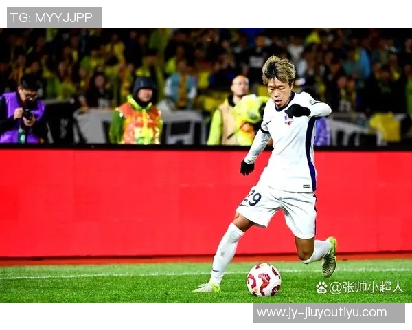 梅州后卫茹子楠加盟国安李昂转会大连英博消息确认